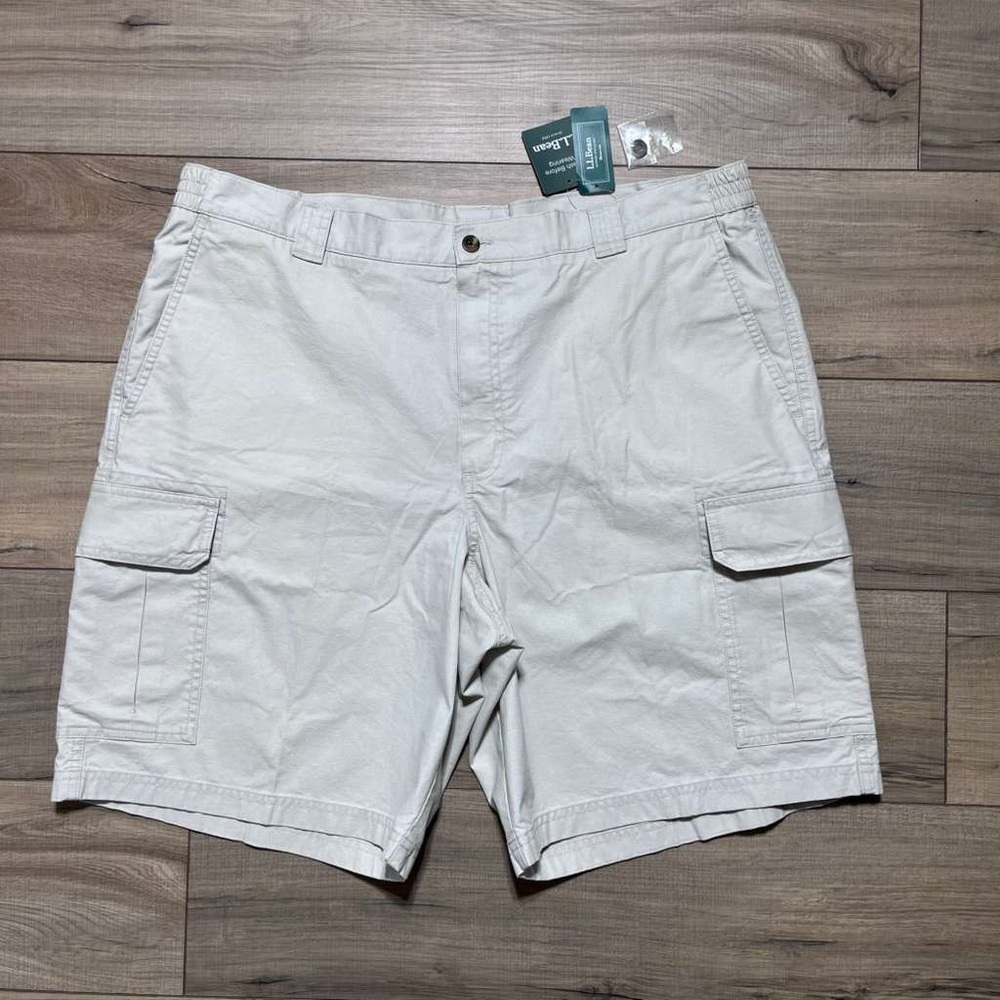 LL Bean Mens Tropic-Weigh 10” Cargo Shorts Comfort Waist Size 40 Stone